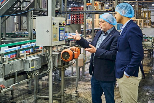 Solar Nederland | Case United Soft Drinks | De ervaren, innovatieve technische groothandel | Danfoss Drives Authorized Partner NL