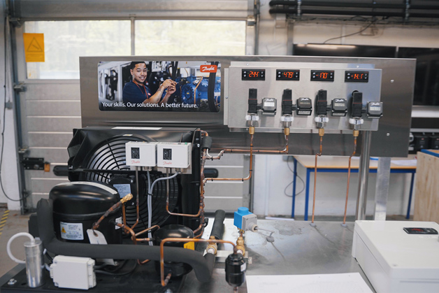 100 Refrigeration training benches for schools | Apply here