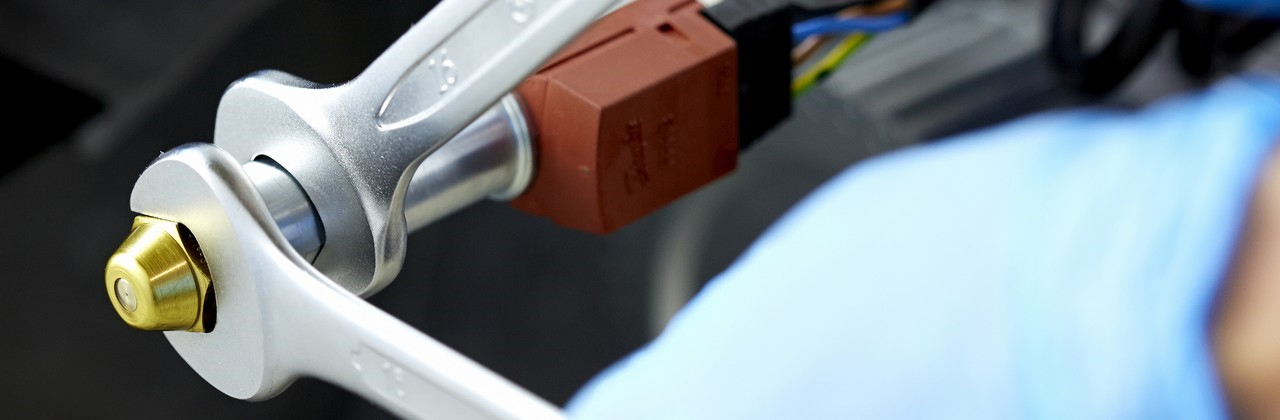 Changing Danfoss oil nozzles - Installation video