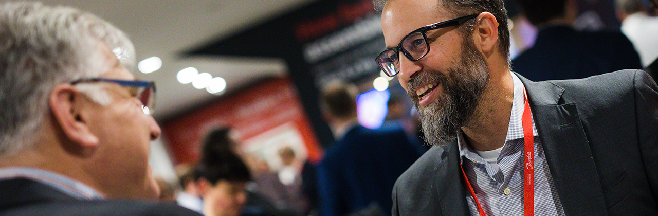 Two Danfoss colleagues during a seminar