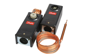 Product photo of the KP and KPU pressure switches for standard applications by Danfoss