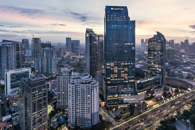 District cooling solutions for commercial buildings