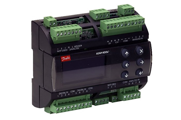 Product photo of the AK-PC 551 pack controller by Danfoss