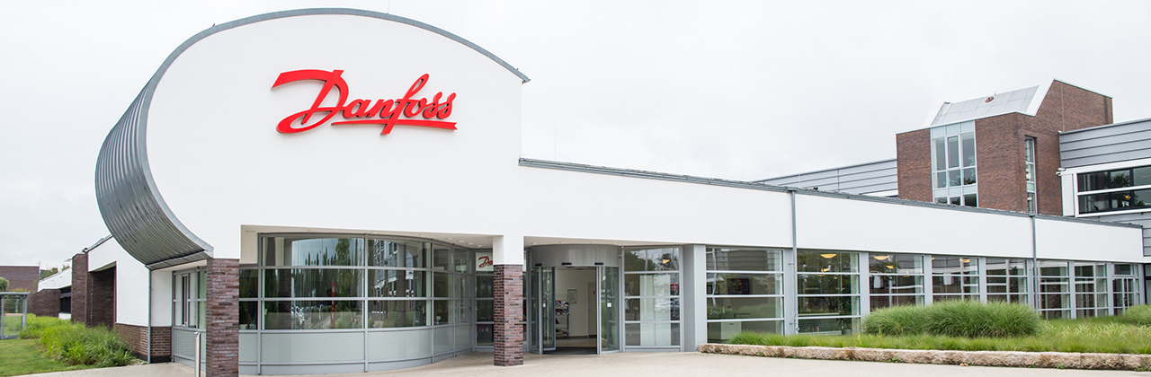 Eingangsbereich des Danfoss Werks in Neumünster