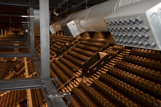 ZiggoDome_Luchtverversing boven de tribunes aangedreven met Danfoss VACON frequentieregelaars