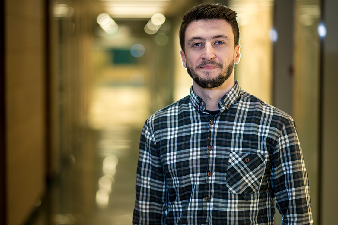 Yasser – datateknikerelev, Danmark