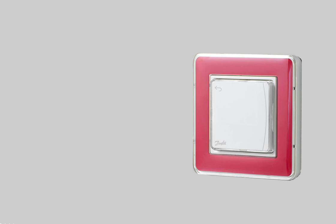 Merten-Gira-Feller-icon2 i ramka czerwona, zamontowany na ścianie