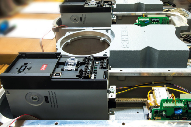 VLT® Midi Drive para un control preciso del actuador