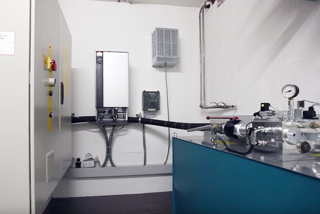 Modernization of hydraulic lifts with VLT® drives Danfoss