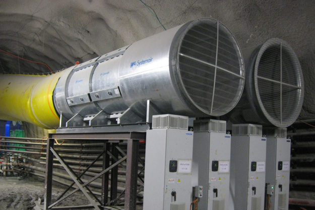 Ventilación fiable y eficaz en el túnel de base de Ceneri