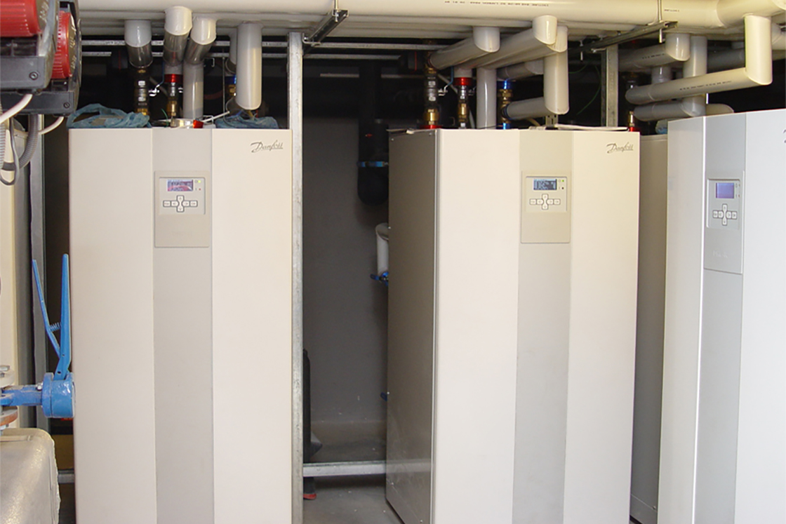 medier højttaler Alle sammen Heat pumps for air conditioning | Energy-efficient components | Danfoss