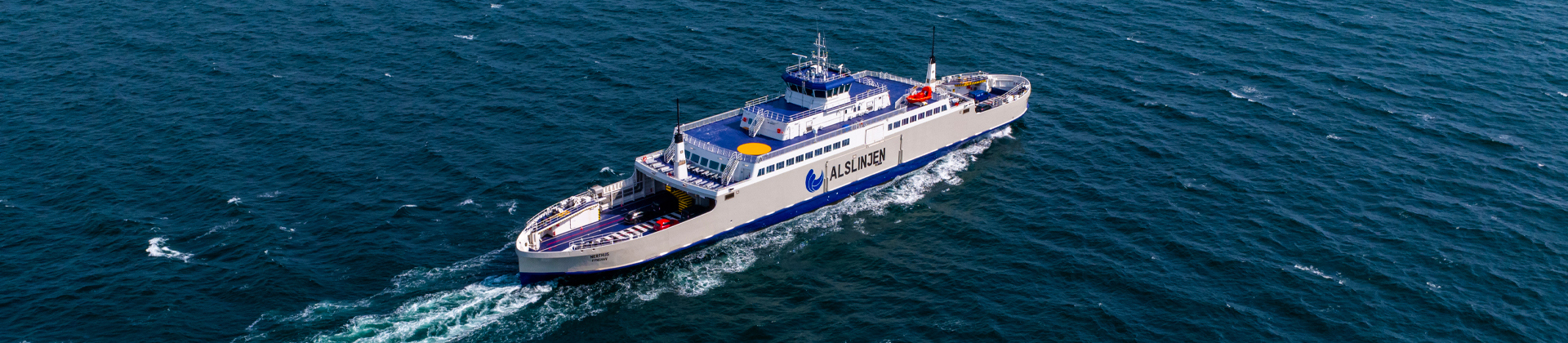 Пором пливе через сяйво iC7