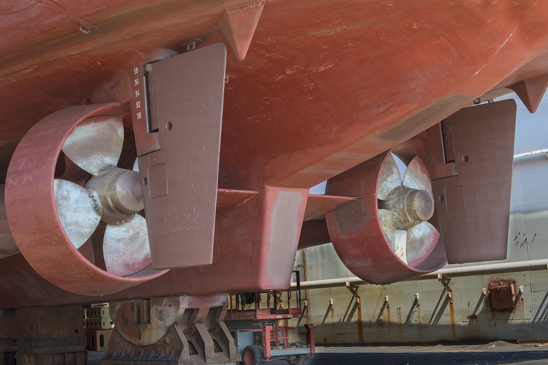 Cost efficient propulsion systems marine thrusters Danfoss