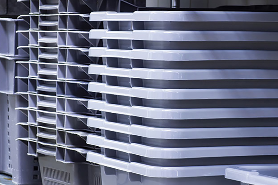 Danfoss Turbocor Compressors Give Intertech Plastics a "Reshoring