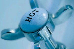 Porównanie kosztów zastosowania zasobnika i wymiennika ciepła do przygotowania ciepłej wody użytkowej