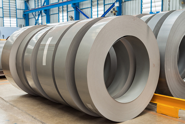 Frekvensomformere til industrielle spolemaskiner