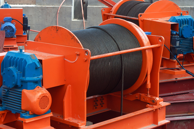 Convertitori di frequenza per gru utilizzate nel settore minerario e nella lavorazione dei minerali