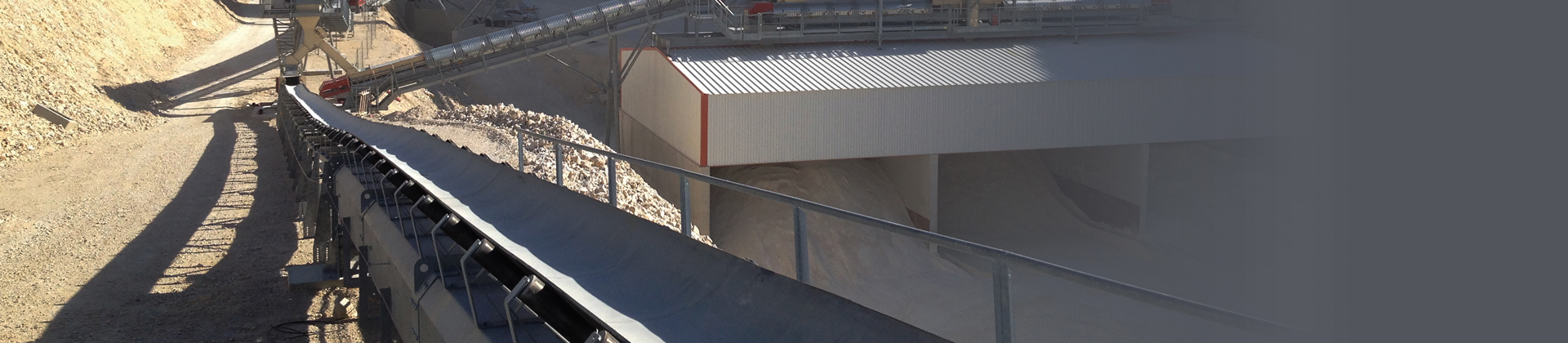 Convertitori di frequenza per trasportatori nel settore minerario