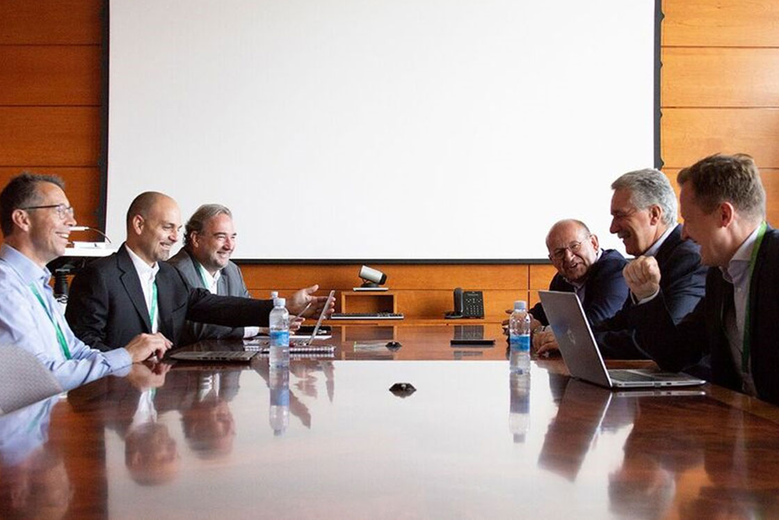 Reunión entre Ikusi y Danfoss