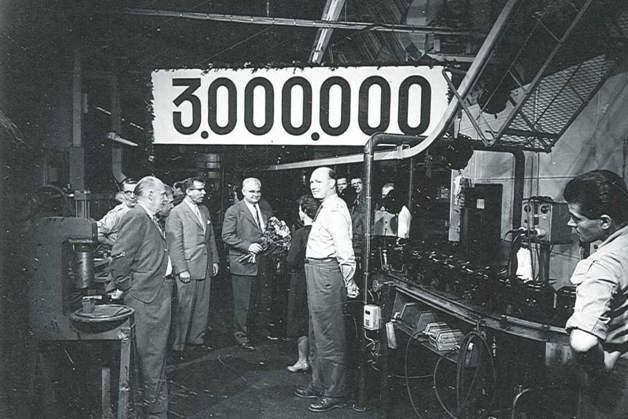 Danfoss Werkstatt mit Menschen