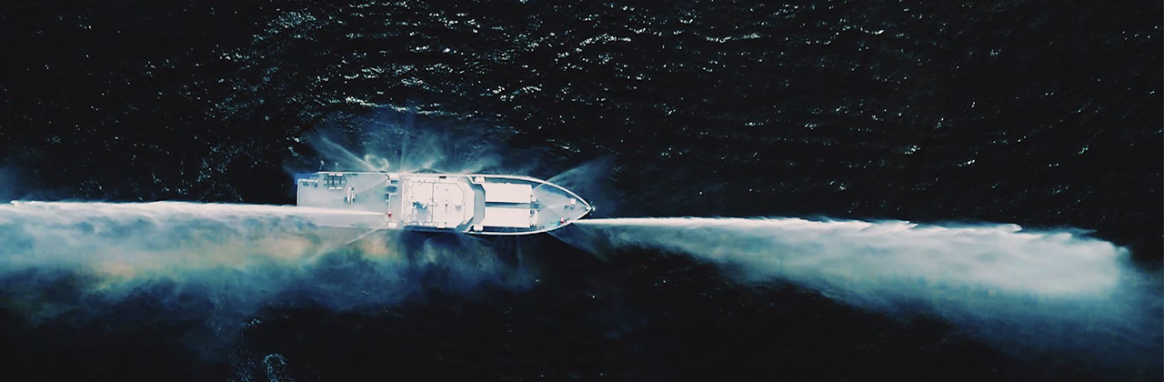 混合动力船 Raju 正在波罗的海航行