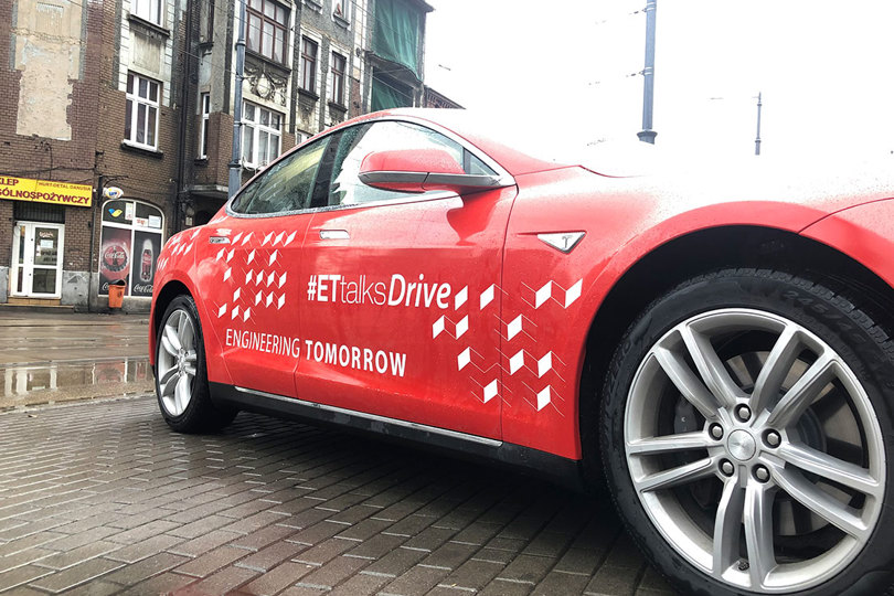 ETtalksDrives Danfoss tesla w Katowicach podczas COP24