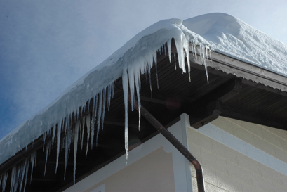 Roof and Gutter Deicing 