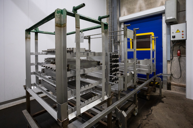 Danfoss Drives | Case study | Integrated Motion Controller bestuurt beitslijn | Huwa | Hellings Machinebouw | Integrated Motion Controller bestuurt beitslijn | Van Egmond Groep