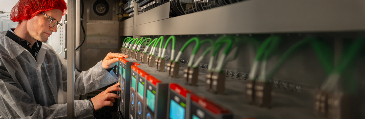 iC7-Automation delivers it with unique cybersecurity and the power of analytics.