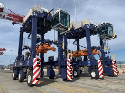 História de caso de transportadores de contêineres ZPMC