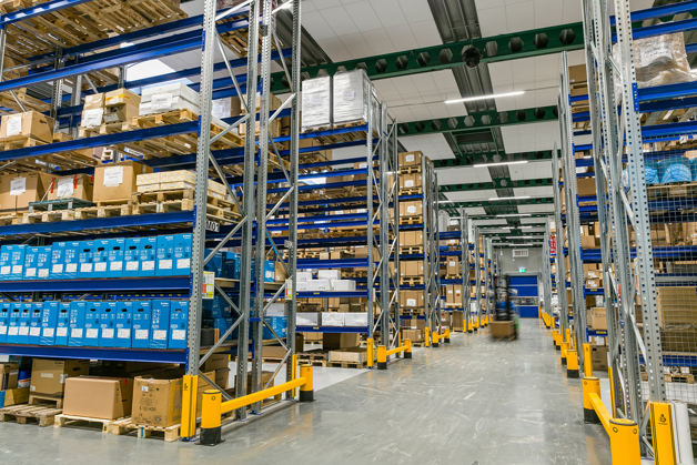 Van der Ende Group - voorraad magazijn