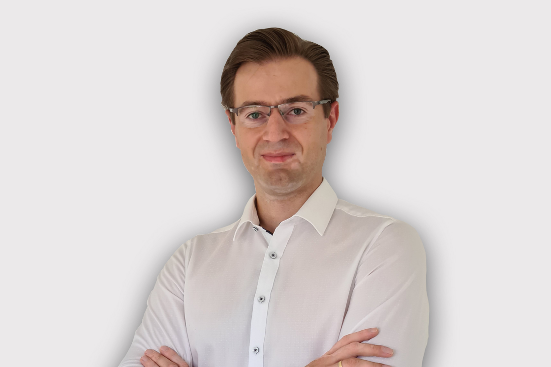 Pictures of experts - bio Dawid Lawreszuk