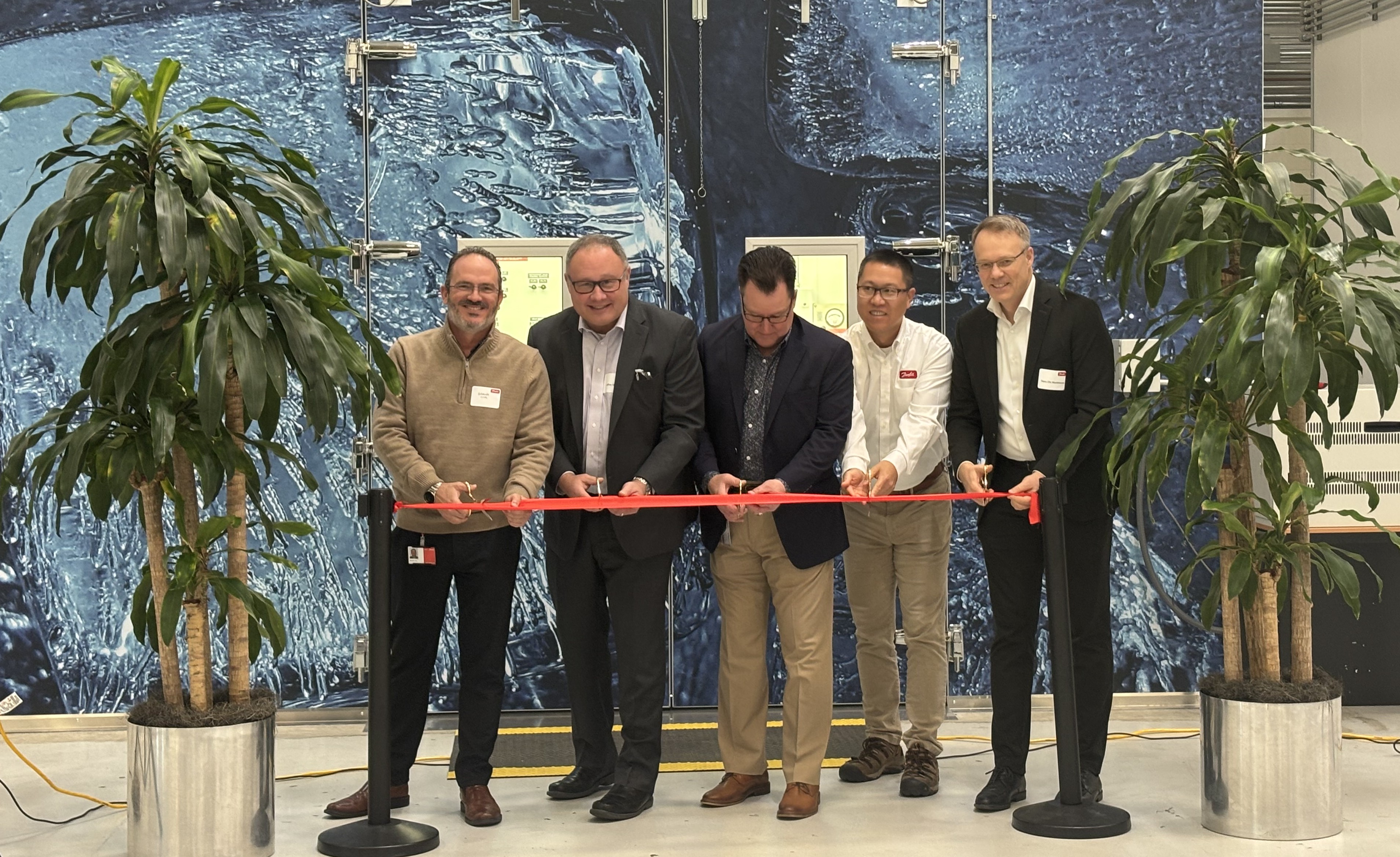 ribbon cutting at Danfoss commercial refrigeration lab opening