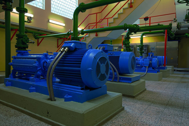 Filtration de l'uranium et adoucissement central pour une eau potable propre.