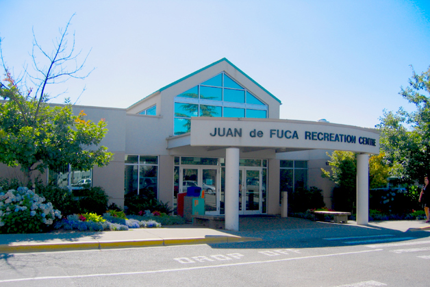Juan de Fuca recreation center front entrance