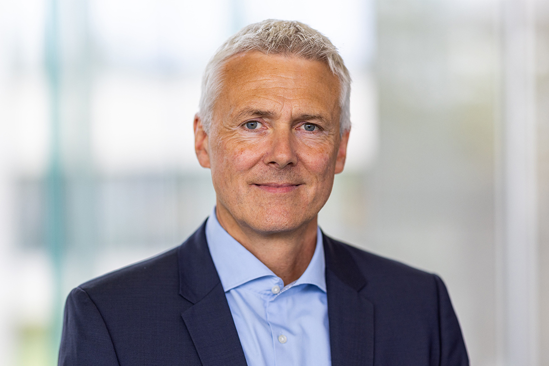 Jesper V. Christensen