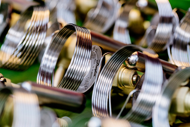 Primer plano de válvulas de materiales