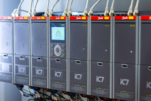Inverter iC7-Automation di Danfoss