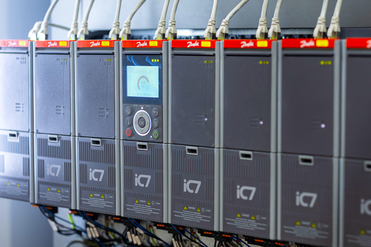 Danfoss iC7-Automation frekans konvertörü