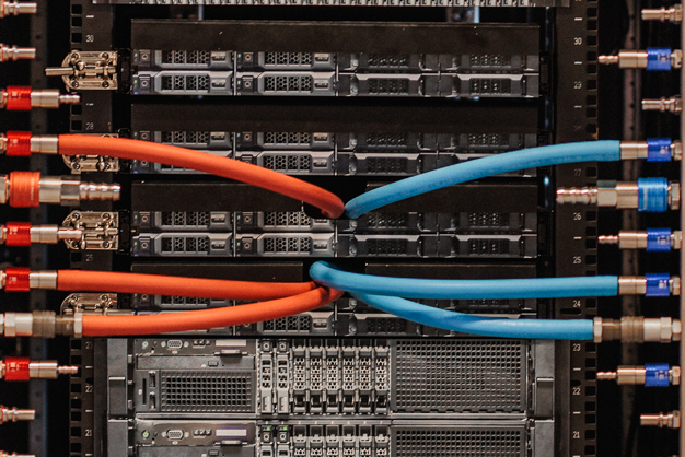 Refrigeração líquida para data centers