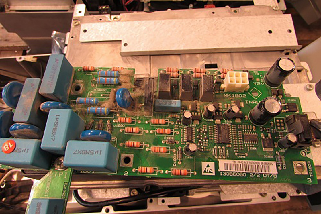 Dust inside a drive