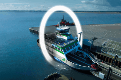 Ferry Fanølinjen navegando a través de un halo iC7