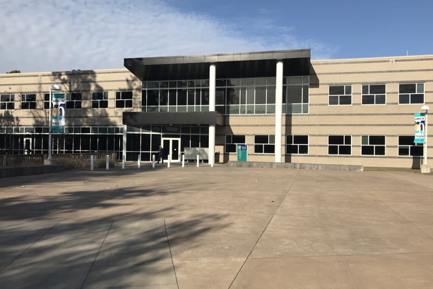 University’s marine science lab finds extreme savings with variable-speed chiller plant