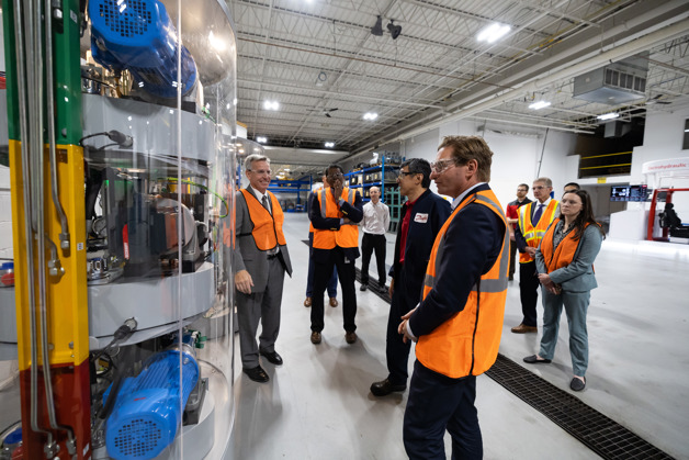 Congressman Dean Phillips (MN-03) toured Danfoss’ Eden Prairie, Minn. facility, accompanied by Rick Sporrer, Danfoss North America president (far left) and other Danfoss and AEM representatives.