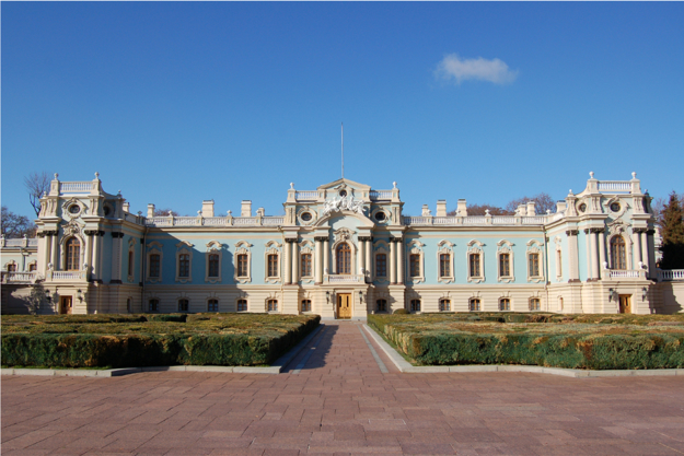 Electric heating chosen to protect 18th-century baroque palace in Kyiv